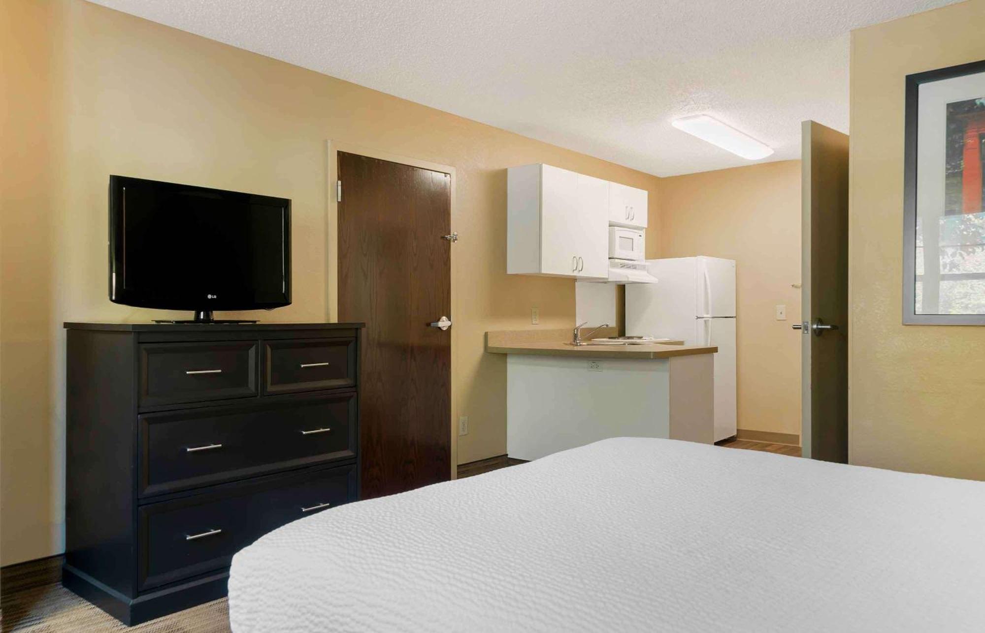 Extended Stay America Suites - Detroit - Canton Dış mekan fotoğraf