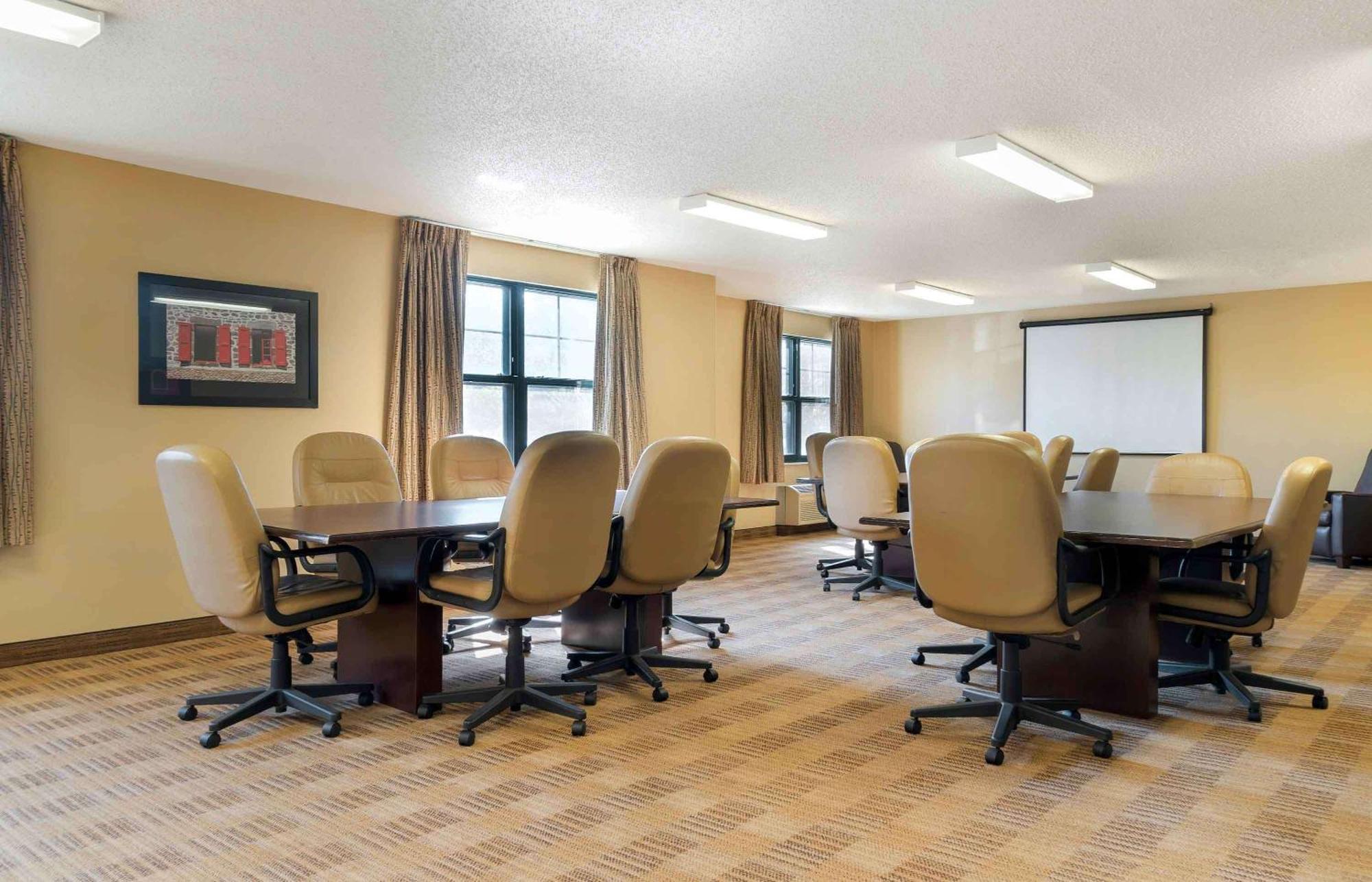 Extended Stay America Suites - Detroit - Canton Dış mekan fotoğraf