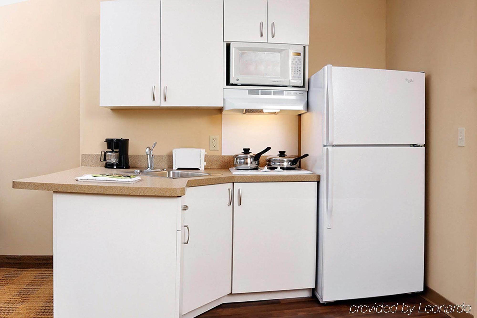 Extended Stay America Suites - Detroit - Canton Dış mekan fotoğraf