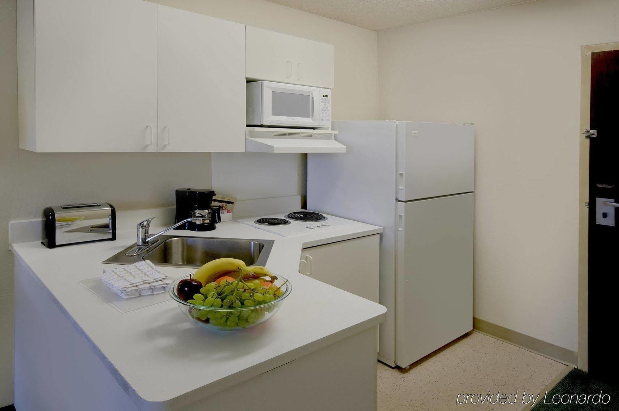 Extended Stay America Suites - Detroit - Canton Dış mekan fotoğraf
